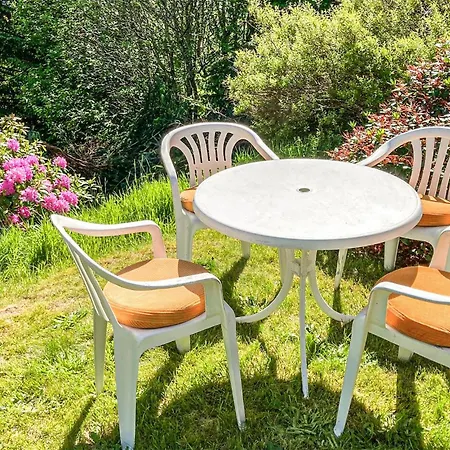 3 Bedroom Awesome In Feriehus Leikanger (More og Romsdal)