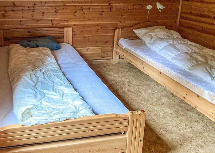 3 Bedroom Awesome In Ferienhaus