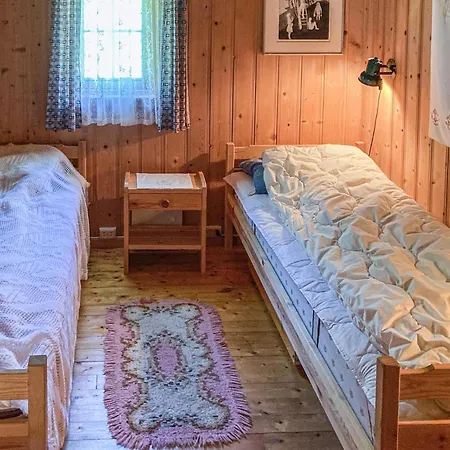 3 Bedroom Awesome In Leikanger